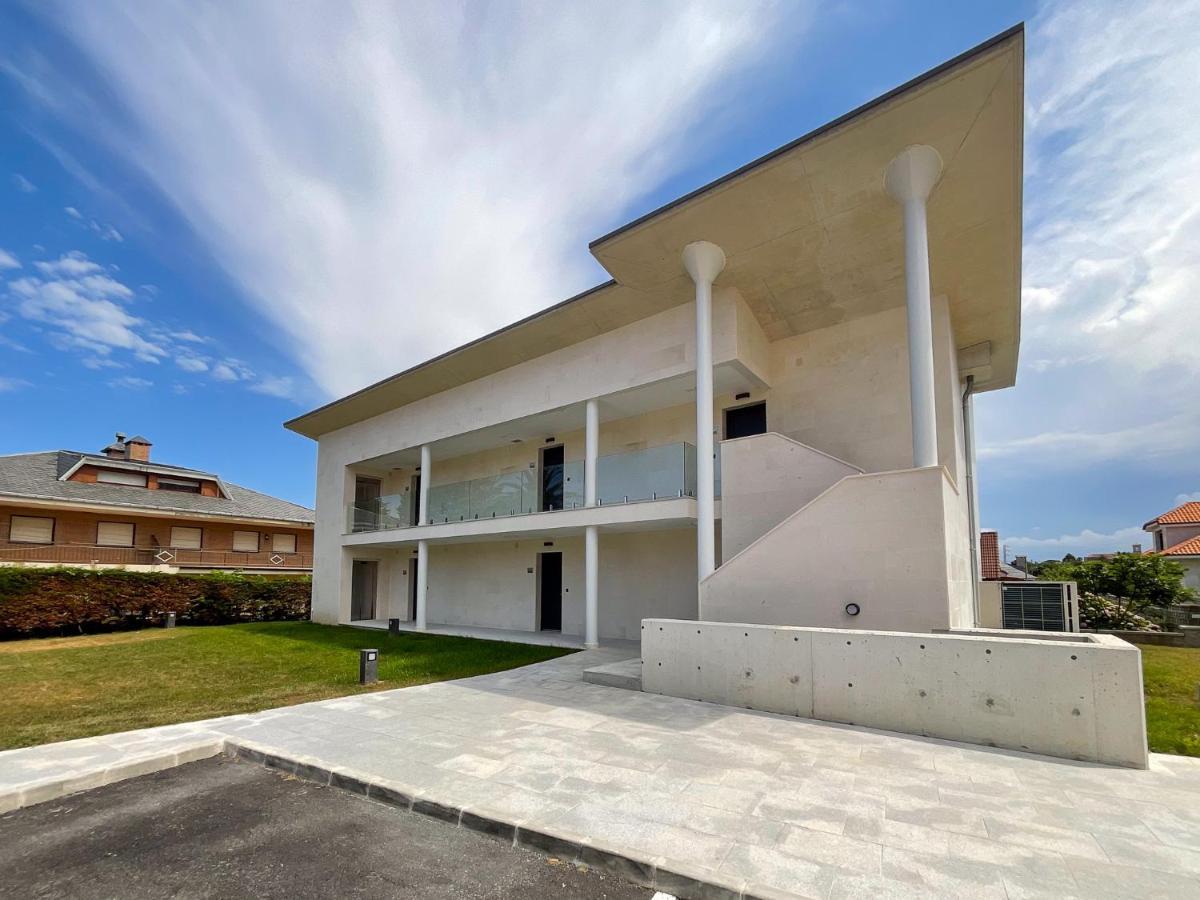 Apartamentos La Canal Soto de la Marina Luaran gambar