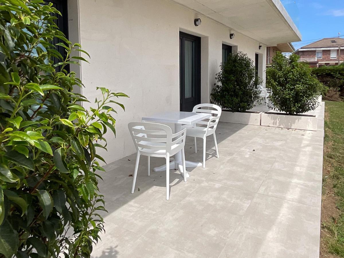 Apartamentos La Canal Soto de la Marina Luaran gambar