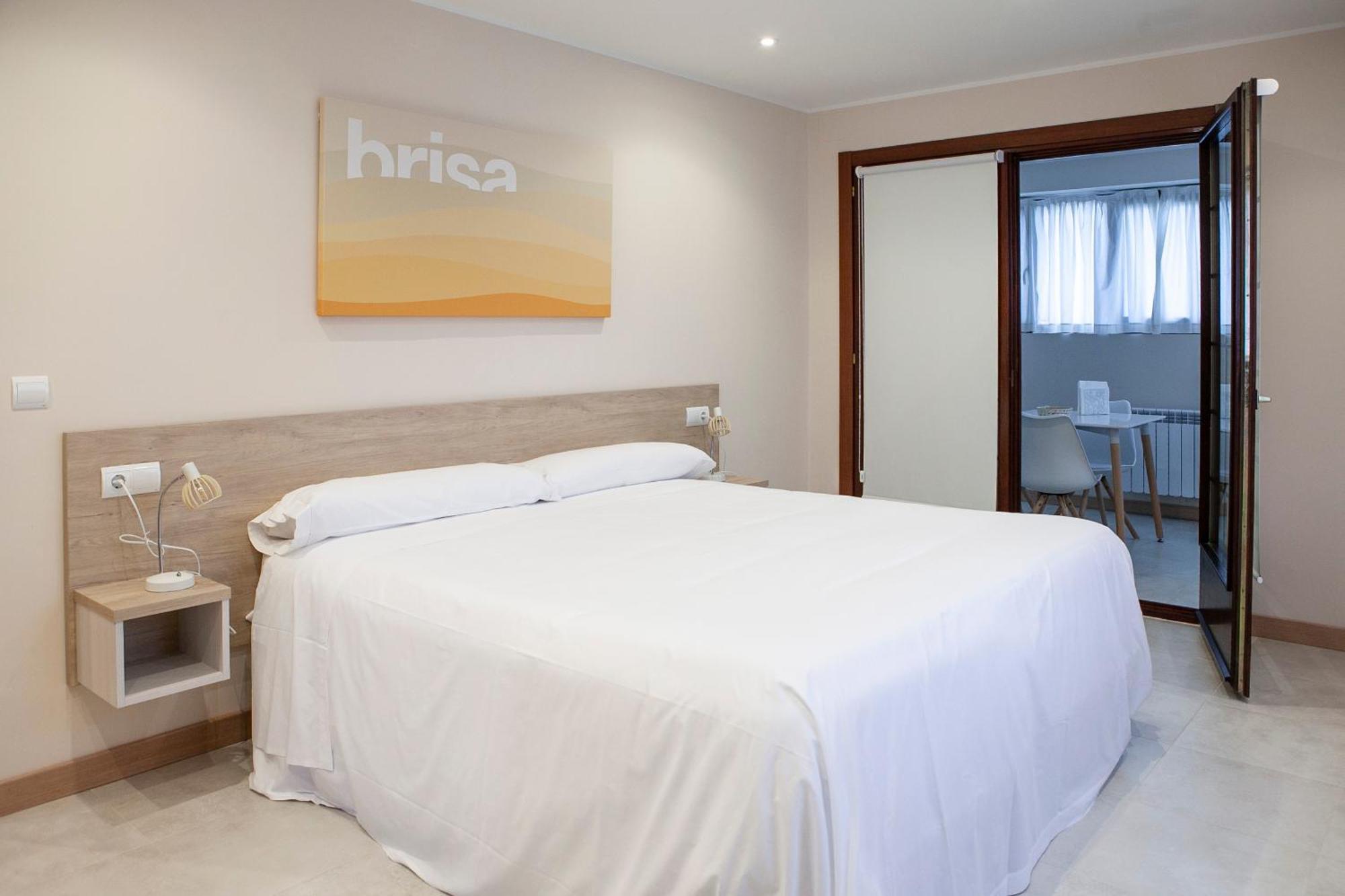 Apartamentos La Canal Soto de la Marina Luaran gambar